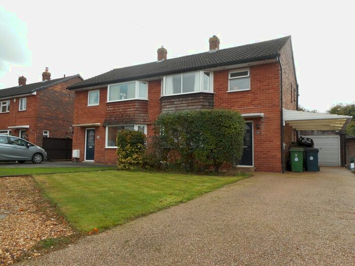 3 Bedroom Semi-Detached House To Rent In Comet Drive, Shrewsbury, SY1