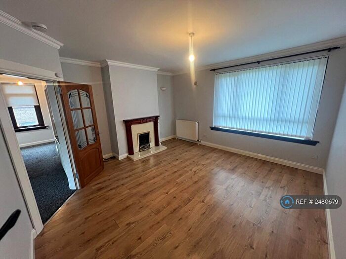 2 Bedroom Flat To Rent In Springburn Road, Glasgow, G21