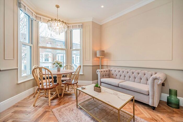 2 Bedroom Flat For Sale In Portnall Road, Maida Vale, W9