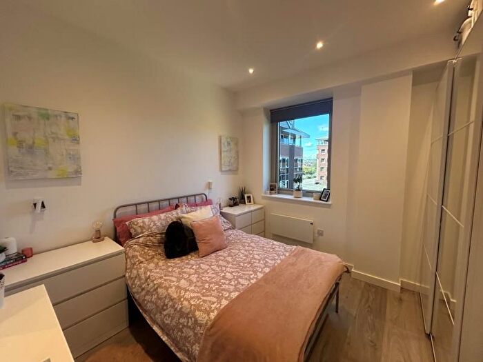 1 Bedroom Flat To Rent In Liongate House, Ladymead, Guildford, GU1