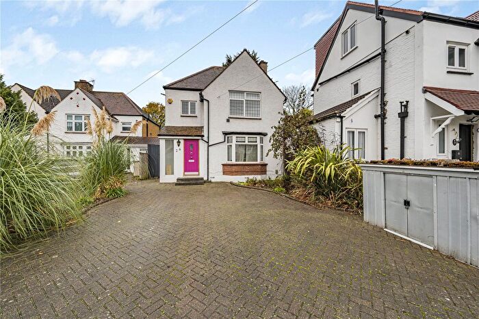 3 Bedroom Detached House For Sale In Sutton Road, Hounslow, TW5