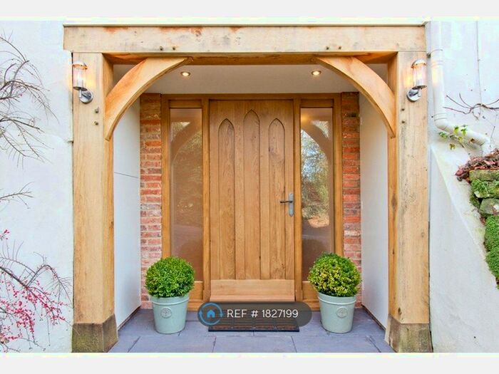 2 Bedroom Flat To Rent In Oast House, Wadhurst, TN5