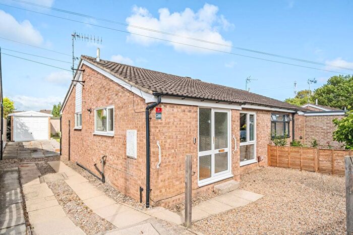 2 Bedroom Semi-Detached House For Sale In Shelley Court, Harrogate, HG1