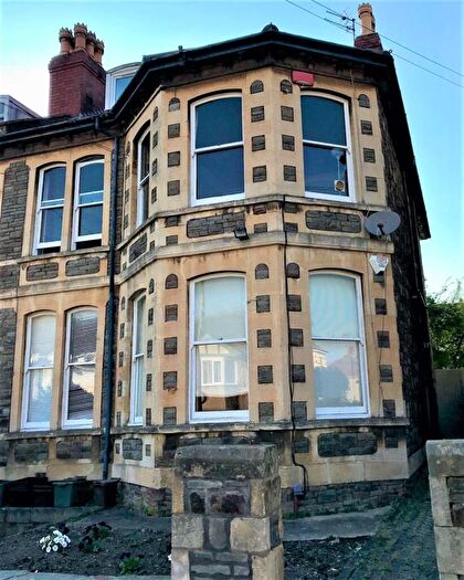 5 Bedroom Flat To Rent In Walsingham Road, Bristol, BS6