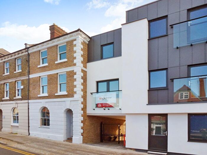 6 Bedroom Terraced House To Rent In Wincheap, Canterbury, Kent, CT1