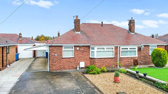 3 Bedroom Bungalow For Sale In Cedar Grove, Paddington, WA1