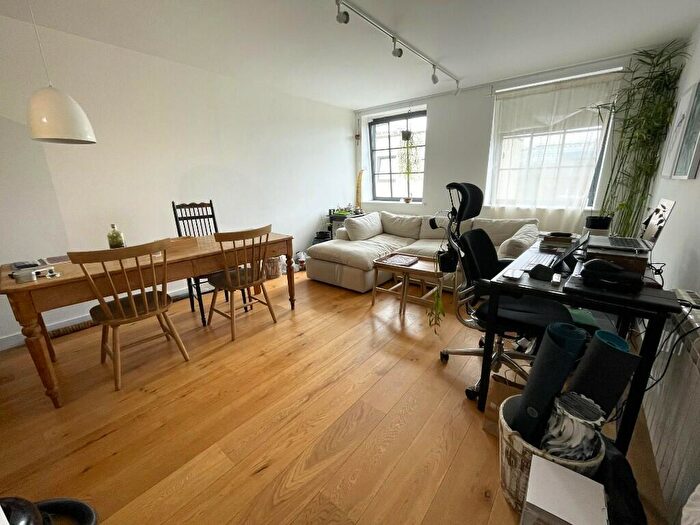 1 Bedroom Flat To Rent In Eastbrook House, Brooksbys Walk, Hackney, London, E9