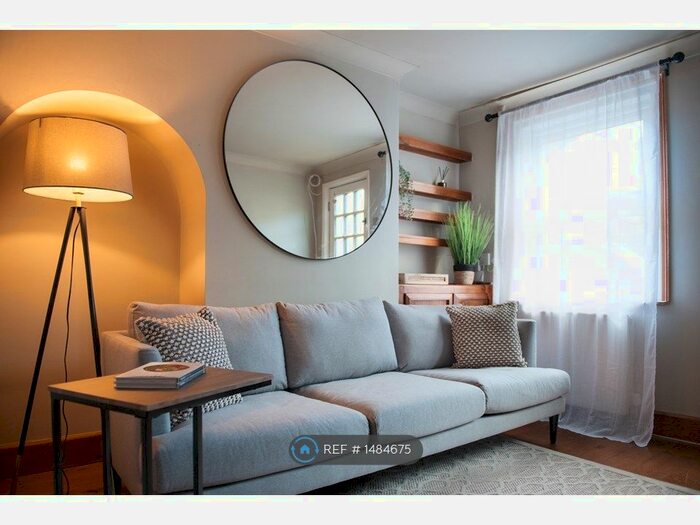 2 Bedroom Terraced House To Rent In Taylor Street, Tunbridge Wells, TN4