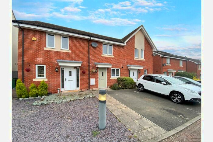 2 Bedroom Terraced House To Rent In Milton Place, High Wycombe, HP13