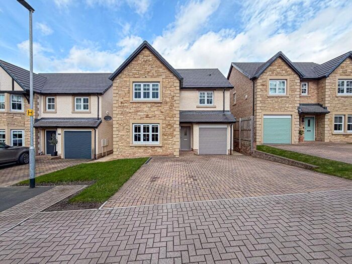 4 Bedroom Detached House For Sale In Brockwell Place, Crawcrook, Ryton, NE40