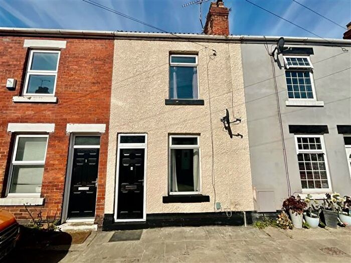 3 Bedroom Terraced House For Sale In Hague Avenue, Renishaw, Sheffield, S21