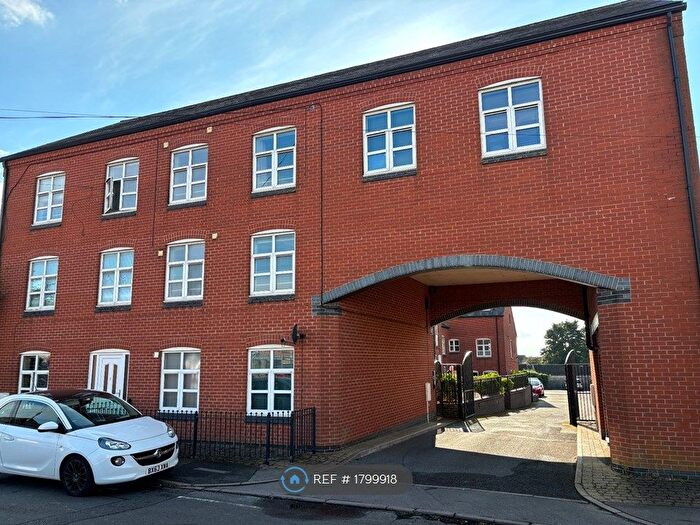 2 Bedroom Flat To Rent In King Street, Leicestershire, LE9