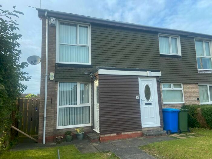 2 Bedroom Flat To Rent In Denham Drive, Seaton Delaval, Whitley Bay, NE25