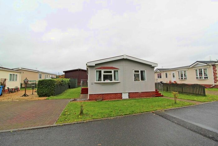 3 Bedroom Mobile/park Home For Sale In Beechtree Park, Denny, Falkirk FK6