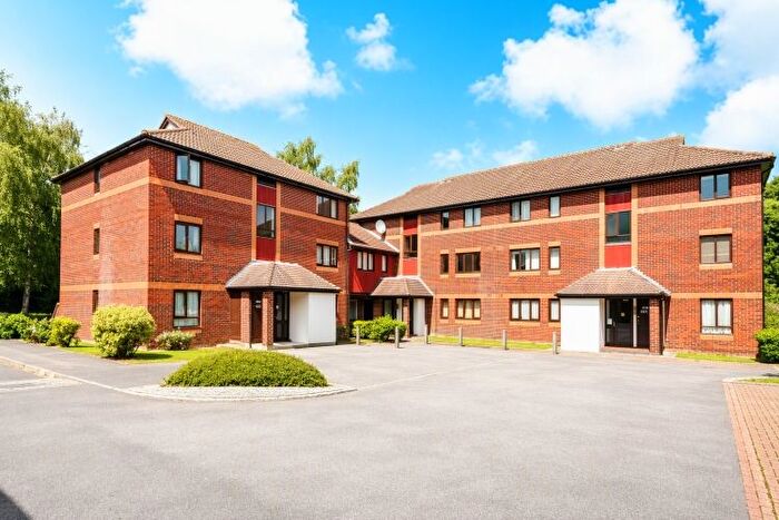 Studio To Rent In Stonesfield, Didcot, OX11