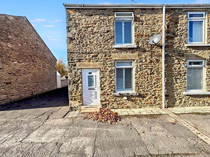 2 Bedroom End Of Terrace House For Sale In Upper Church Street, Spennymoor, Durham, DL16