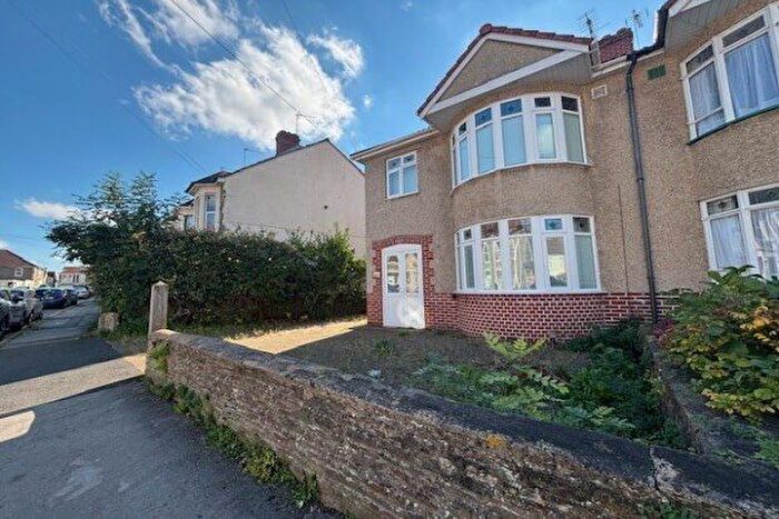 3 Bedroom Semi-Detached House To Rent In Downend Park Road, Bristol, BS16