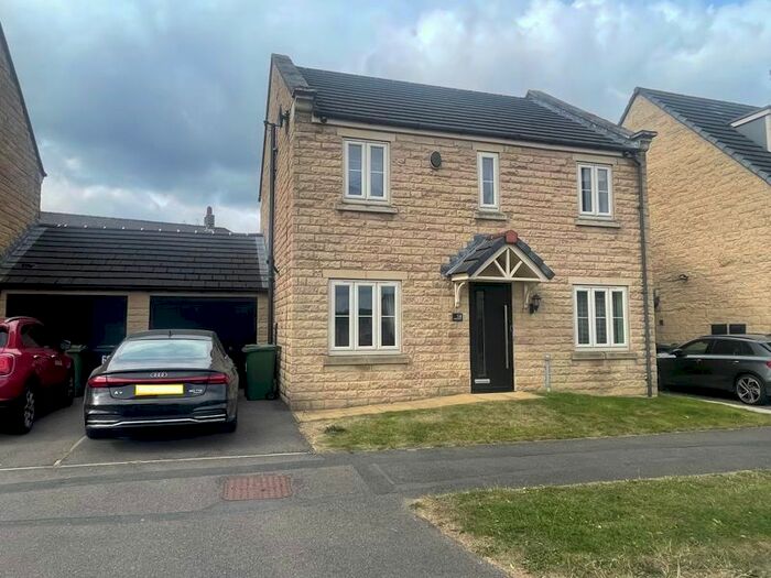 4 Bedroom Detached House To Rent In Oxley Road, Huddersfield, HD2
