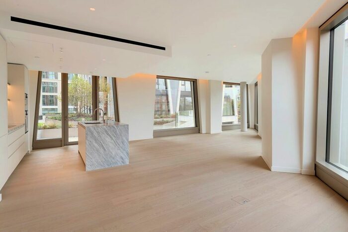 2 Bedroom Flat To Rent In Dacre Street, London, SW1H