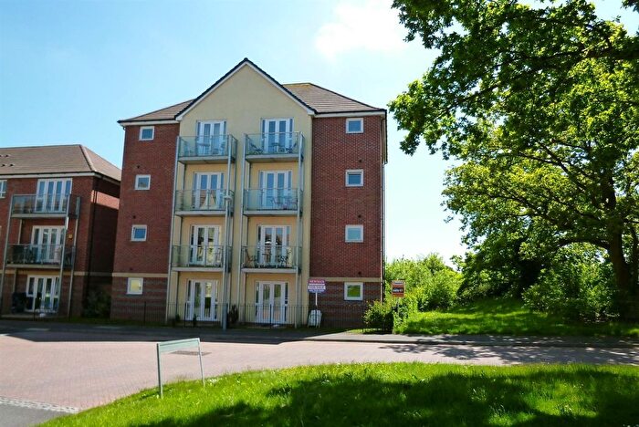 2 Bedroom Flat To Rent In Philmont Court, Coventry, CV4