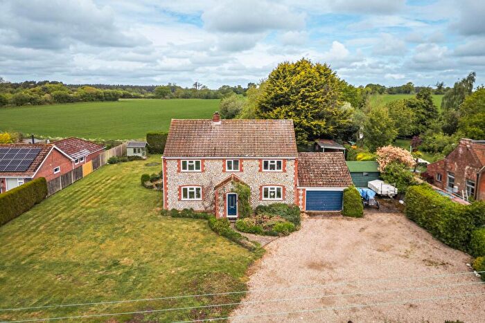 4 Bedroom Detached House For Sale In St. Giles Road, Swanton Novers, NR24