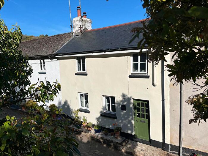 3 Bedroom Cottage For Sale In Paynes Cottages, South Zeal, Devon, EX20
