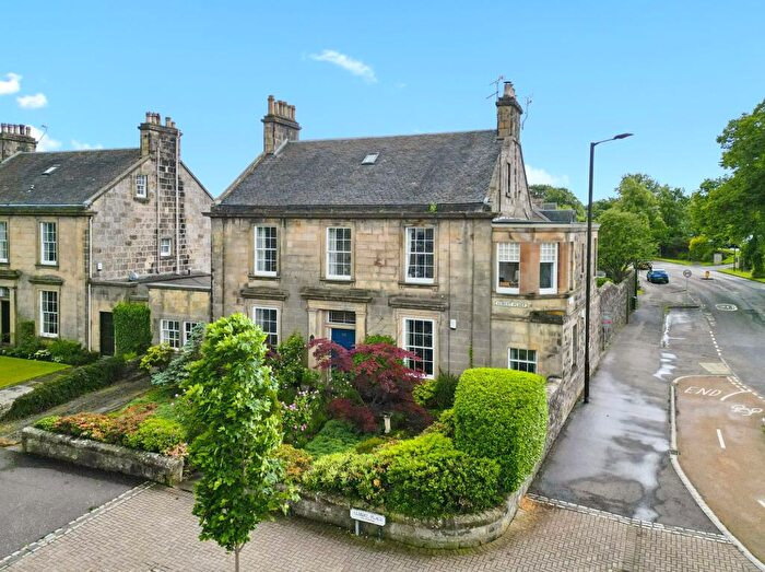 4 Bedroom Flat For Sale In Albert Place, Stirling, FK8