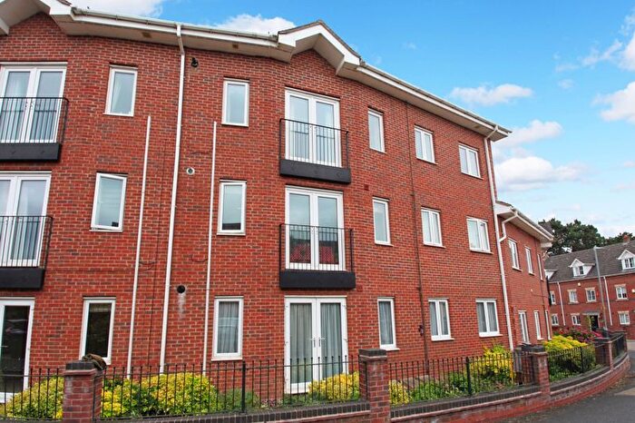2 Bedroom Flat For Sale In Bickerstaff Court, Wellington, TF1