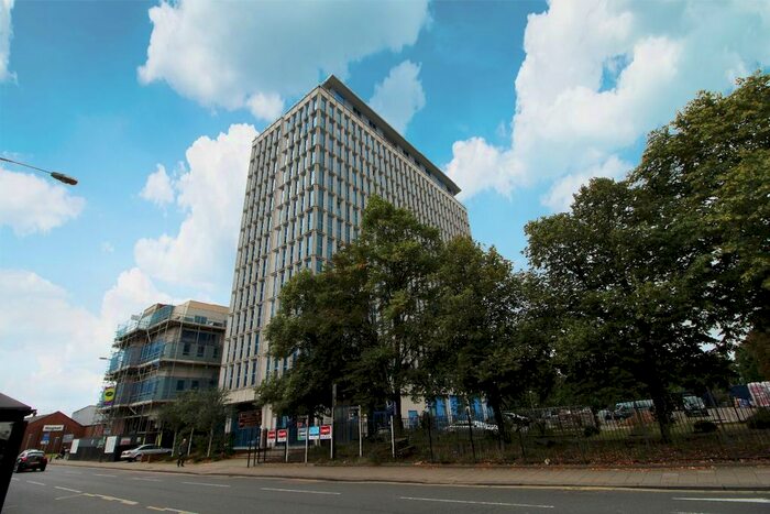 2 Bedroom Flat To Rent In St. Johns Street, Bedford MK42