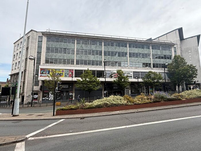 Property For Sale In - Castle Square, Sheffield, South Yorkshire, S1