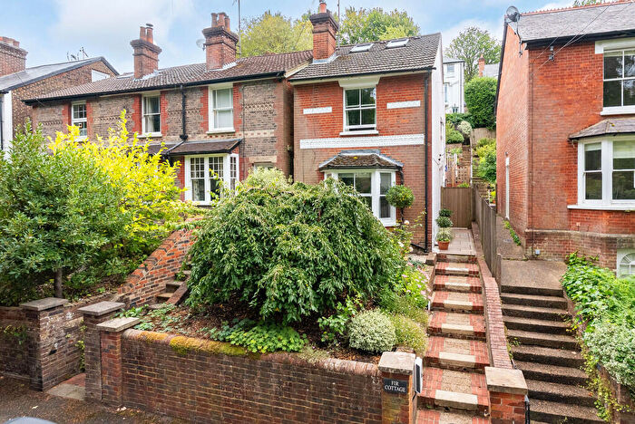 3 Bedroom Detached House For Sale In Harrow Road East, Dorking, RH4