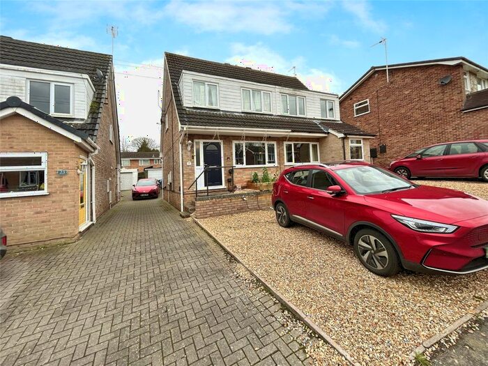 3 Bedroom Semi-Detached House To Rent In Newfield Road, Burton-On-Trent, Staffordshire, DE15