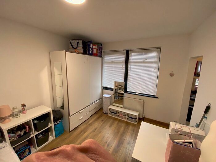 Studio To Rent In Church Lane, Kingsbury Wembley NW9