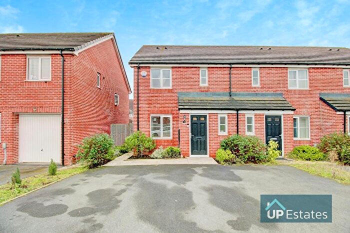 3 Bedroom End Of Terrace House For Sale In Campbell Walk, Coventry, CV3