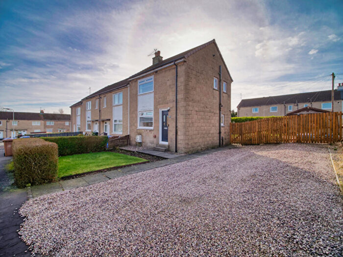 2 Bedroom End Of Terrace House For Sale In Holehouse Drive, Kilbirnie, KA25