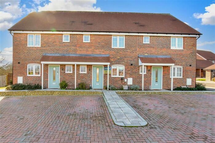 3 Bedroom Terraced House For Sale In Silver Birch Road, Headcorn, Ashford, Kent, TN27