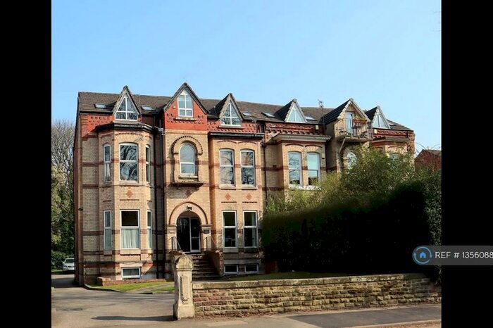 1 Bedroom Flat To Rent In Withington Road, Manchester, M16