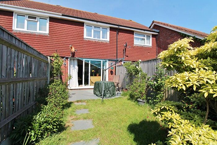 2 Bedroom Terraced House For Sale In Barlow Close, Hill Head, PO14