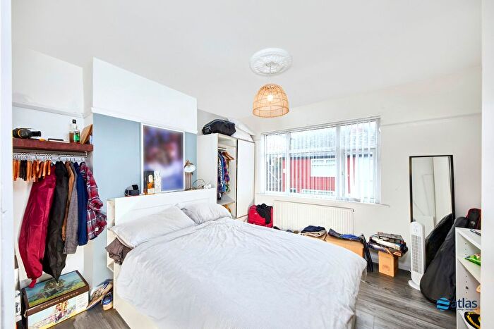 3 Bedroom Terraced House For Sale In Grafton Grove, Dingle, L8