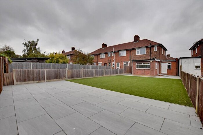 3 Bedroom Semi-Detached House For Sale In Birdbrook Road, Blackheath, London, SE3