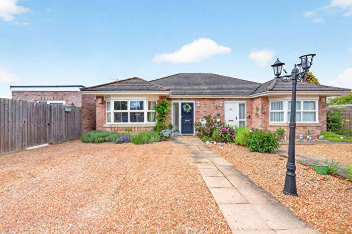 3 Bedroom Semi-Detached Bungalow For Sale In Main Street, Witchford, CB6