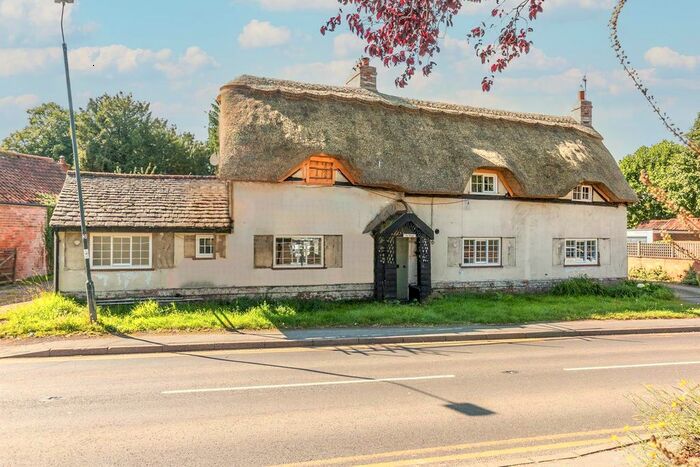 4 Bedroom Detached House For Sale In Main Street, Rempstone, Loughborough, LE12
