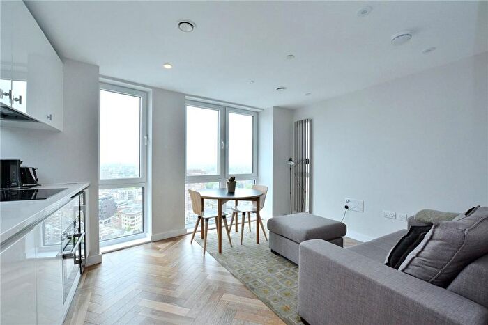 1 Bedroom Property To Rent In Eagle Point, City Road, London, EC1V