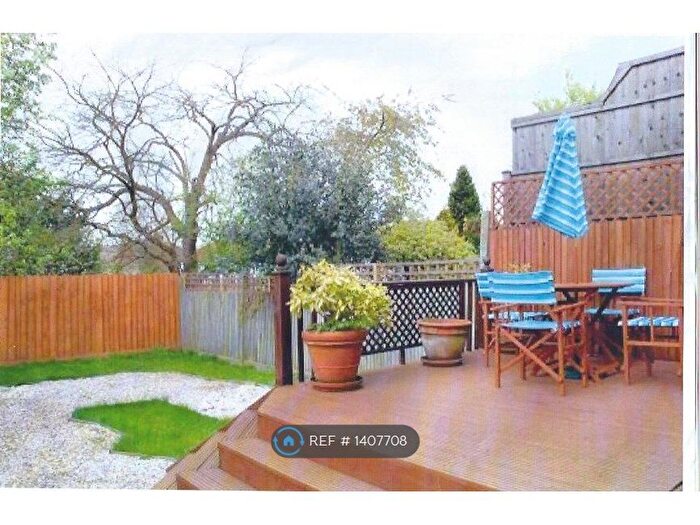 1 Bedroom Flat To Rent In Colney Hatch Lane, Muswell Hill, N10