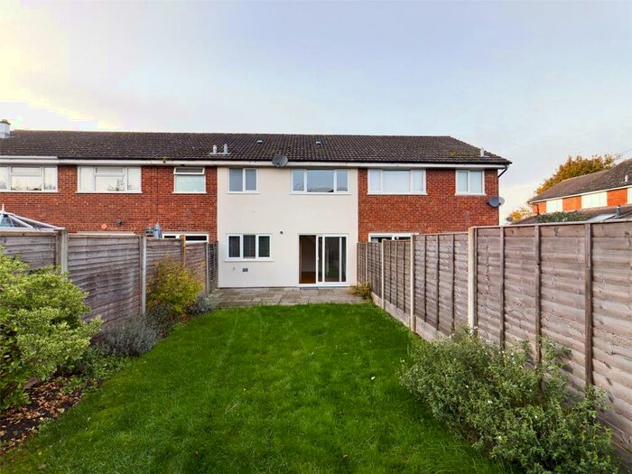 3 Bedroom Terraced House To Rent In Conigre, Chinnor, OX39