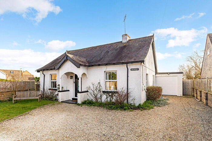 4 Bedroom Detached House For Sale In Kempsford, Fairford, GL7