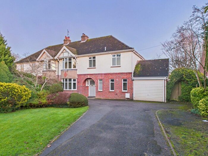 4 Bedroom Semi-Detached House For Sale In Worthing Road, Horsham, West Sussex, RH12