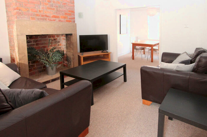 4 Bedroom Terraced House To Rent In Christ Church Street, Preston, PR1