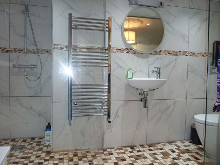 2 Bedroom Flat To Rent In Acre Lane, London, SW2