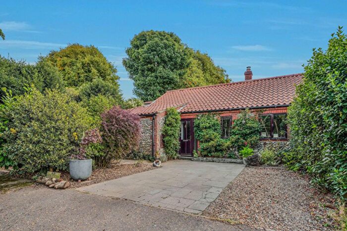 3 Bedroom Detached Bungalow For Sale In Beechlands Park, Southrepps, NR11